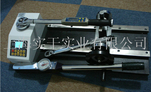 扭矩扳手檢定儀圖片