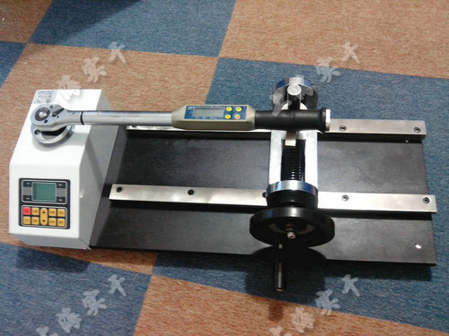 扭力扳手測試儀圖片