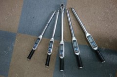 1500N.m�ć��aŤ������